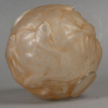 R. LALIQUE - FORMOSE Vase created in 1924