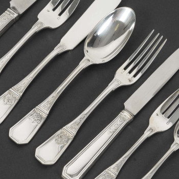 JEAN TETARD – C. CHRISTOFLE MENAGERE de 144 PIECES EN ARGENT MASSIF MODELE AUBUSSON Epoque 1930
