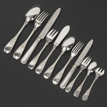 JEAN TETARD – C. CHRISTOFLE MENAGERE de 144 PIECES EN ARGENT MASSIF MODELE AUBUSSON Epoque 1930