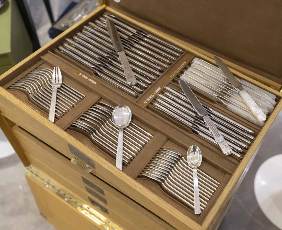 ORFEVRE SAVARY & FILS MENAGERE 191 PIECES EN ARGENT MASSIF EPOQUE 1930