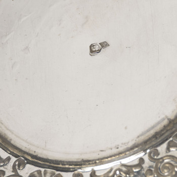 ARMAND GROSS – Pair of crystal and sterling silver ewers, late 19th century