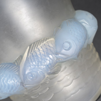 R. LALIQUE – PIRIAC Glass Vase, created in 1930