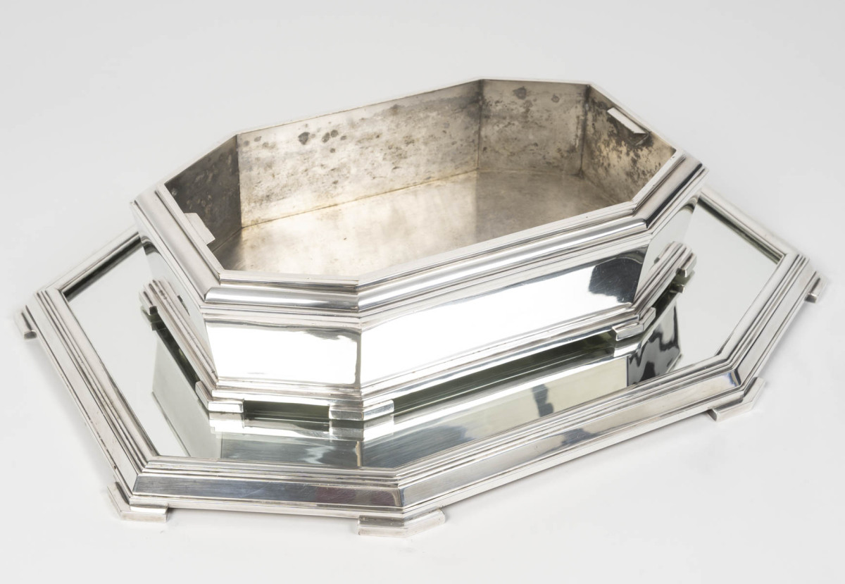 Ravinet d'Enfert - Surtout de table et sa Jardinière en argent massif Époque Art Déco