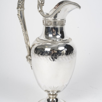 Aiguière ovoïde en argent massif, époque Empire (1809–1818)