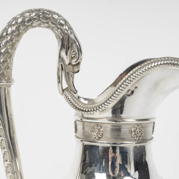 Aiguière ovoïde en argent massif, époque Empire (1809–1818)