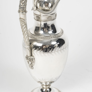 Aiguière ovoïde en argent massif, époque Empire (1809–1818)