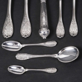 JEAN E. PUIFORCAT - MENAGERE 147 PIECES en ARGENT Modèle « ELYSEE » Epoque 1930