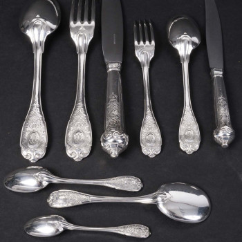 JEAN E. PUIFORCAT - 147-PIECE SILVER FLATWARE SET "ELYSEE" Pattern, Circa 1930