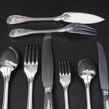 JEAN E. PUIFORCAT - 147-PIECE SILVER FLATWARE SET "ELYSEE" Pattern, Circa 1930