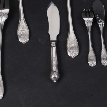 JEAN E. PUIFORCAT - MENAGERE 147 PIECES en ARGENT Modèle « ELYSEE » Epoque 1930