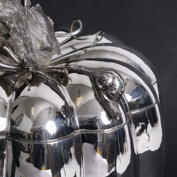 GUTIERREZ - Centre de table en forme de citrouille en argent massif Circa 1970