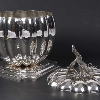 GUTIERREZ - Centre de table en forme de citrouille en argent massif Circa 1970