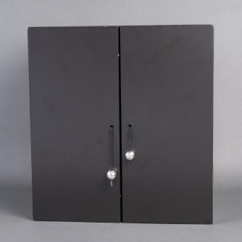 Comyns - Sterling silver water pitcher and presentation box, London, 2008