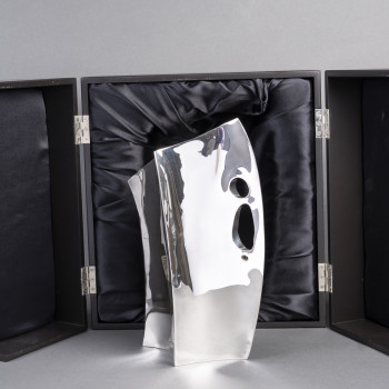 Comyns - Sterling silver water pitcher and presentation box, London, 2008