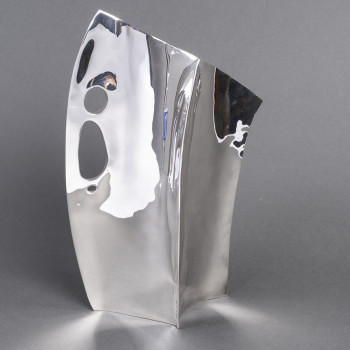 Comyns - Sterling silver water pitcher and presentation box, London, 2008