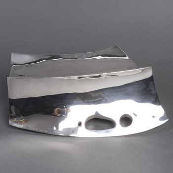 Maison Comyns - Pichet à eau en argent massif et son coffret de présentation, Londres, 2008