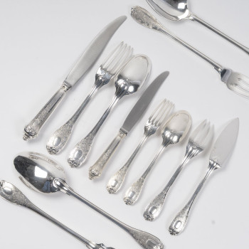 Jean E. Puiforcat  - solid silver flatware set  88 pieces  Élysée  1930