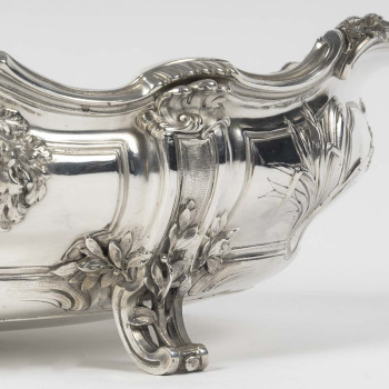 BOIN TABURET – JARDINIERE LOUIS XV EN ARGENT MASSIF ET SA DOUBLURE - XIXe