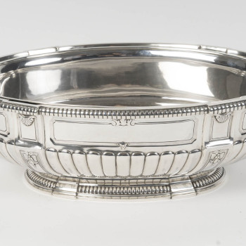 PUIFORCAT – SILVER JARDINIERE and its lining - Circa early 20th