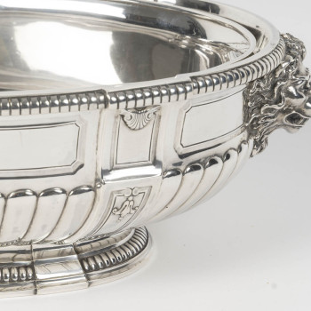 PUIFORCAT – JARDINIERE EN ARGENT MASSIF et sa doublure Circa début XXe