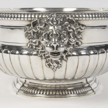 PUIFORCAT – SILVER JARDINIERE and its lining - Circa early 20th