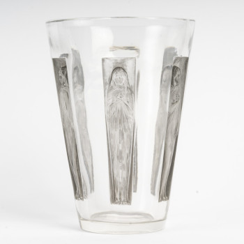 René LALIQUE - Vase “Gobelet six figurines” modèle créé en 1912