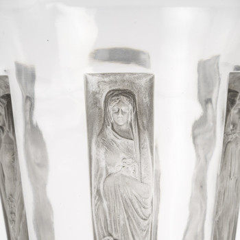 René Lalique - “Six Figurines Goblet” Vase, model created in 1912