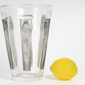 René Lalique - “Six Figurines Goblet” Vase, model created in 1912