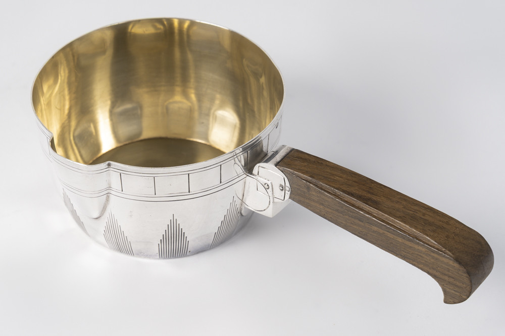 BOIN TABURET – Casserole en argent massif Epoque ART DECO