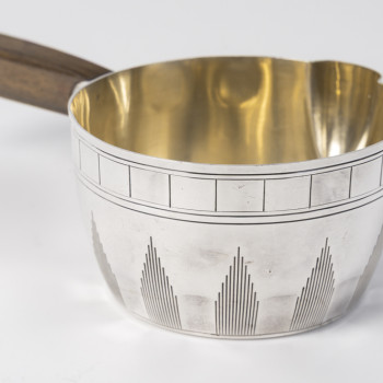 BOIN TABURET – Casserole en argent massif Epoque ART DECO