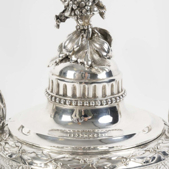 ODIOT – Drageoir couvert en argent massif Epoque NAPOLEON III