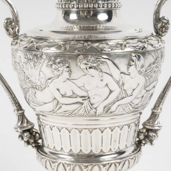 ODIOT – Drageoir couvert en argent massif Epoque NAPOLEON III