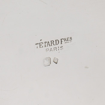 TETARD FRERES - Art Deco Silver Tea and Coffee Service, Cubist Pattern, Circa 1925/1930