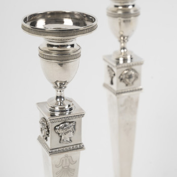 JFJ BEYDEL - Paire de flambeaux en argent, 1er Empire, 2è COQ  1809/1818