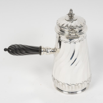 PUIFORCAT – Chocolatière en argent massif – Circa fin XIXe