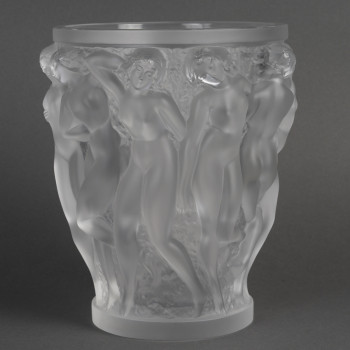 LALIQUE France – Vase dit « Bacchantes « modèle créer en 1927