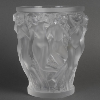 LALIQUE France – Vase dit « Bacchantes « modèle créer en 1927