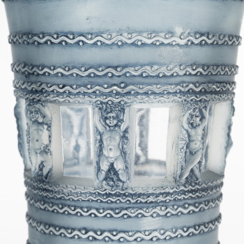 R. LALIQUE - Vase FLORENCE Modèle créé le 28 avril 1937