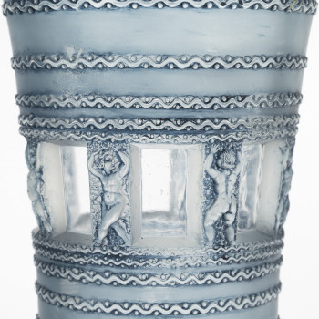 R. LALIQUE - Vase FLORENCE Modèle créé le 28 avril 1937