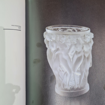 LALIQUE France – Vase dit « Bacchantes « modèle créer en 1927