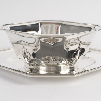 CARDEILHAC – Sauce boat and integral stand, "Fer de Lance" pattern, late 19th century