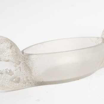 R. LALIQUE – Jardinière « SAINT- HUBERT » modèle créé en 1927
