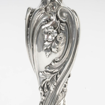 Gustave Odiot – Important pair of solid silver seven-light candelabra. Napoleon III period.