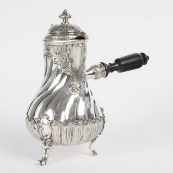 L. LAPAR – Solid silver coffee pot with a detachable wooden handle, in its original case, circa...