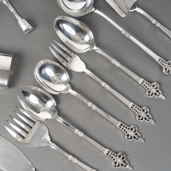 CCHRISTOFLE & CARDEILHAC - Solid silver flatware set, 143 pieces, "Renaissance" pattern - Late...