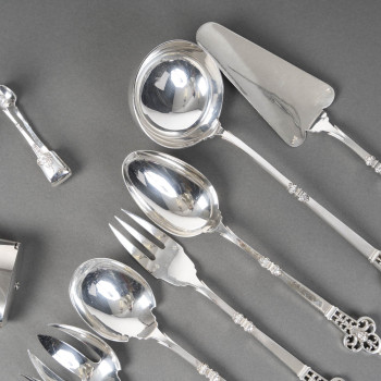CCHRISTOFLE & CARDEILHAC - Solid silver flatware set, 143 pieces, "Renaissance" pattern - Late...
