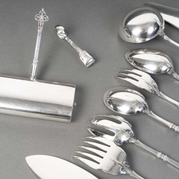 CCHRISTOFLE & CARDEILHAC - Solid silver flatware set, 143 pieces, "Renaissance" pattern - Late...
