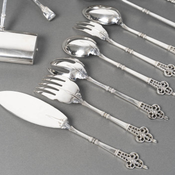 CCHRISTOFLE & CARDEILHAC - Solid silver flatware set, 143 pieces, "Renaissance" pattern - Late...