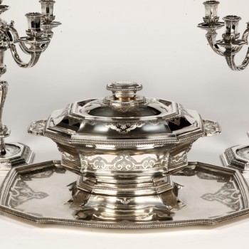 Silversmith ROUSSEL - Centerpiece in its "dormant" in silver XXth