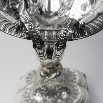 Gustave Odiot, Coupe sur pied en argent massif XIXᵉ siècle